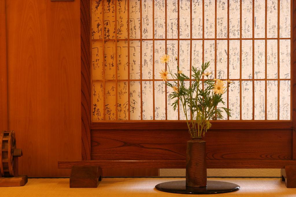 Sanrakuen Hotell Tonami Rom bilde
