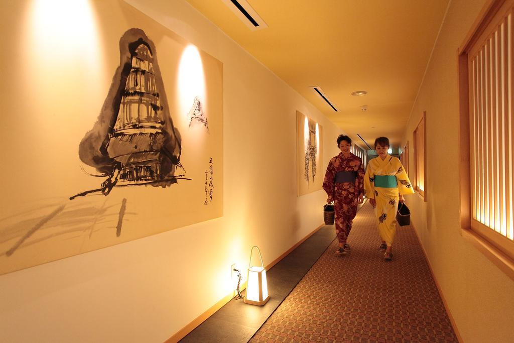 Sanrakuen Hotell Tonami Eksteriør bilde